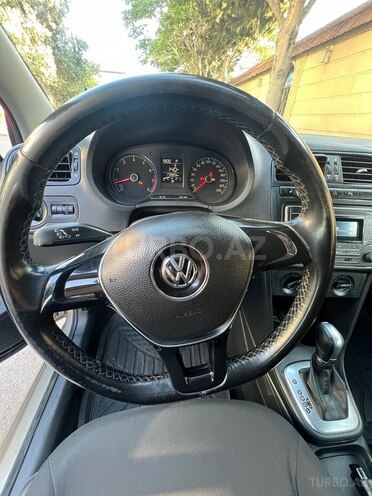 Volkswagen Polo 2018, 173,000 km - 1.6 l - Bakı