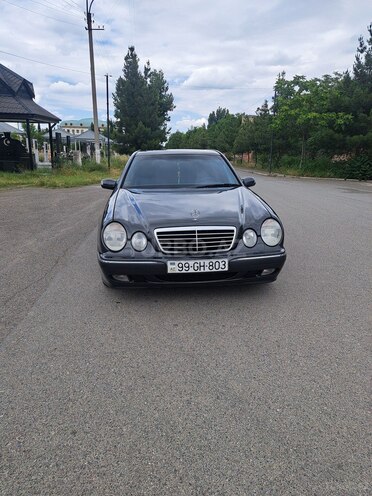 Mercedes E 220 d 2001, 400,000 km - 2.2 l - Göygöl