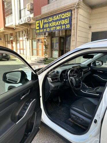 Toyota Highlander 2020, 20,000 km - 2.5 л - Bakı