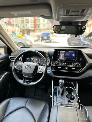 Toyota Highlander 2020, 20,000 km - 2.5 л - Bakı