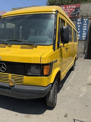Mercedes 308 D 1991, 123,000 km - 2.3 l - Bakı