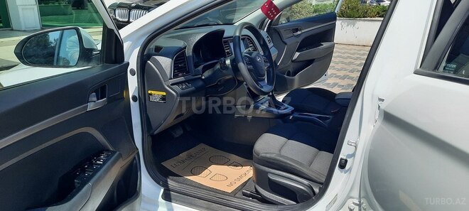 Hyundai Elantra 2018, 114,000 km - 2.0 l - Bakı