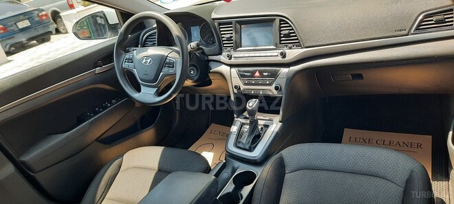 Hyundai Elantra 2018, 114,000 km - 2.0 l - Bakı