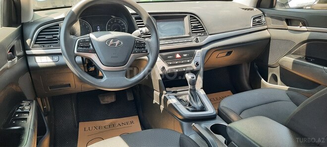 Hyundai Elantra 2018, 114,000 km - 2.0 l - Bakı