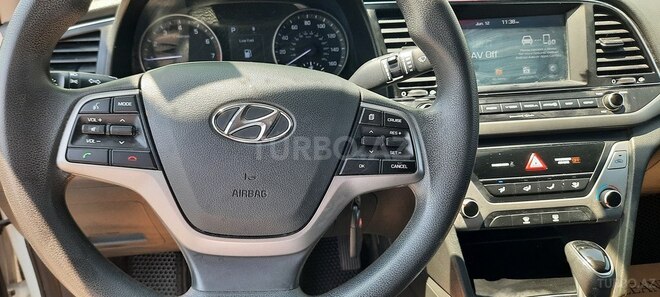 Hyundai Elantra 2018, 114,000 km - 2.0 l - Bakı
