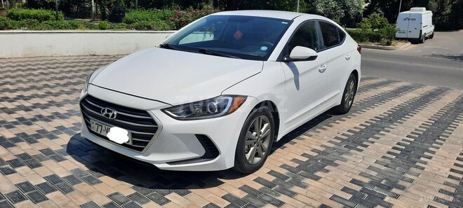 Hyundai Elantra 2018, 114,000 km - 2.0 l - Bakı