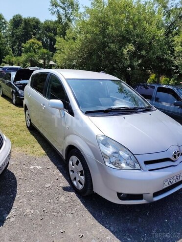 Toyota Corolla Verso 2006, 300,000 km - 1.6 л - Zaqatala