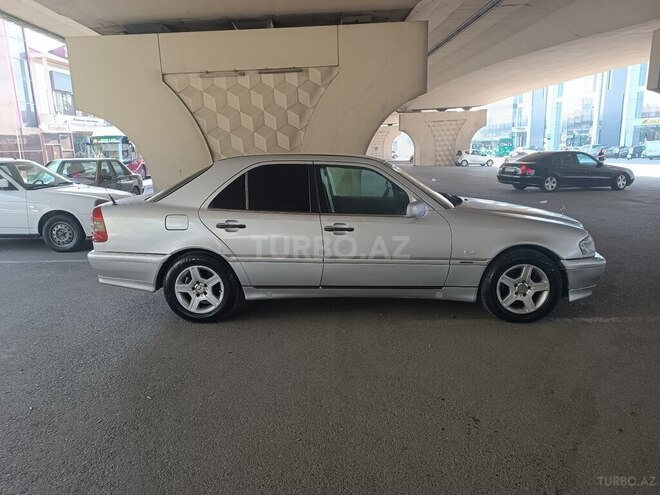 Mercedes C 220 1996, 300,000 km - 2.2 l - Bakı