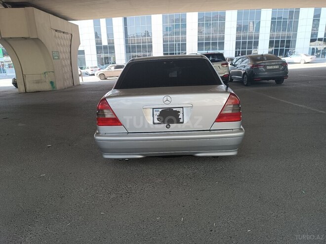 Mercedes C 220 1996, 300,000 km - 2.2 l - Bakı