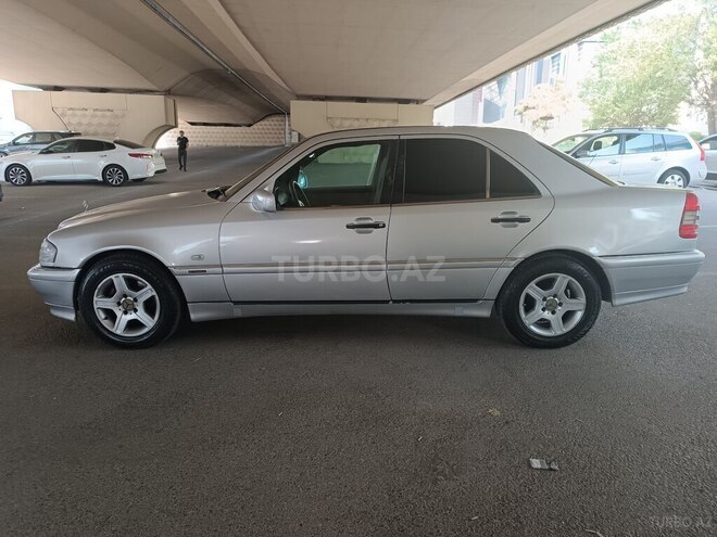 Mercedes C 220 1996, 300,000 km - 2.2 l - Bakı