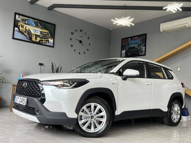 Toyota Corolla Cross 2025, 0 km - 2.0 л - Bakı