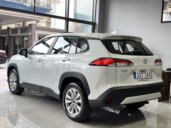 Toyota Corolla Cross 2025, 0 km - 2.0 л - Bakı