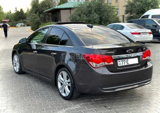 Chevrolet Cruze-4