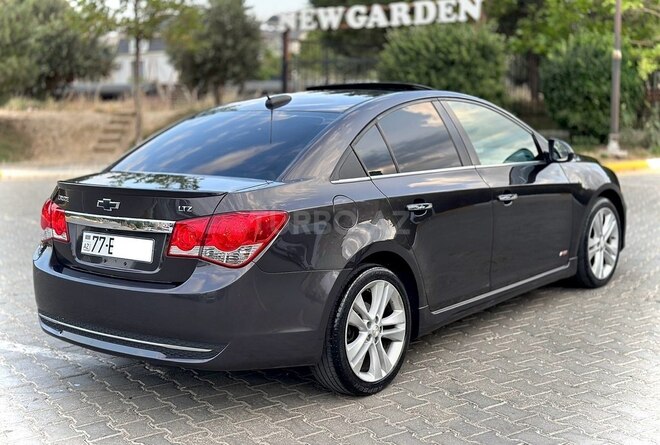 Chevrolet Cruze-5
