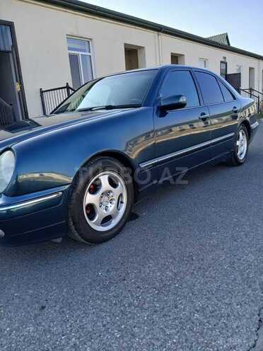 Mercedes E 270 2000, 350,102 km - 2.7 l - Bakı