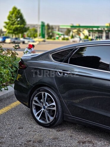 Ford Fusion (North America) 2019, 66,000 km - 2.0 л - Gəncə