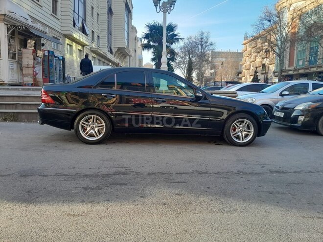 Mercedes C 240 2004, 350,000 km - 2.6 л - Gəncə