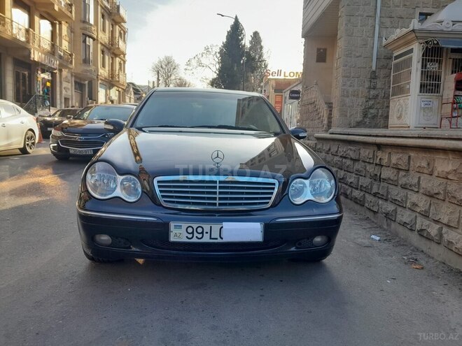 Mercedes C 240 2004, 350,000 km - 2.6 л - Gəncə