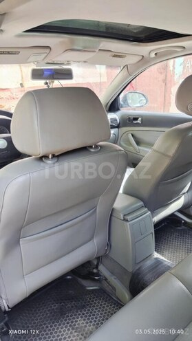 Volkswagen Passat 2004, 310,000 km - 1.8 l - Sumqayıt