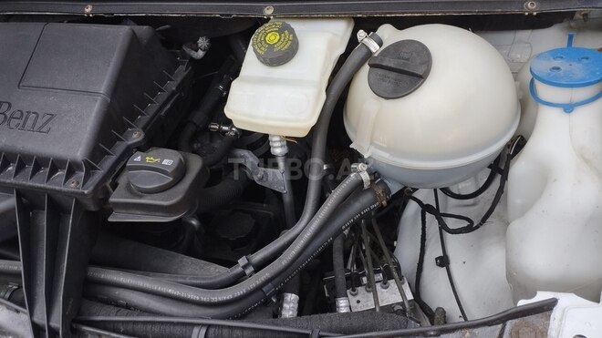 Mercedes Vito 111 2008, 176,500 km - 2.2 l - Bakı