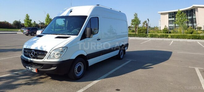 Mercedes Sprinter 209 2008, 388,000 km - 2.2 l - Salyan
