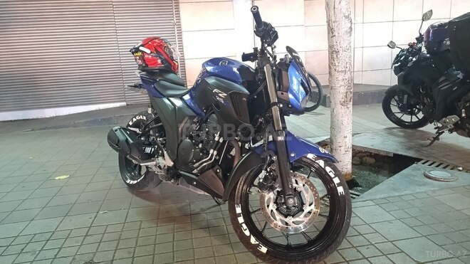 Yamaha FZ25-2