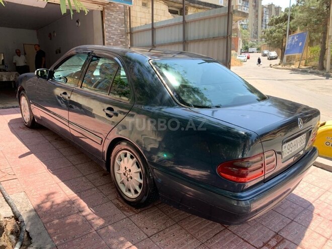 Mercedes E 220 d 1999, 546,000 km - 2.2 л - Bakı