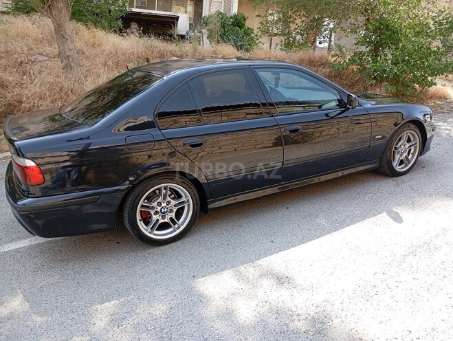 BMW 530 2001, 256,000 km - 3.0 l - Bakı