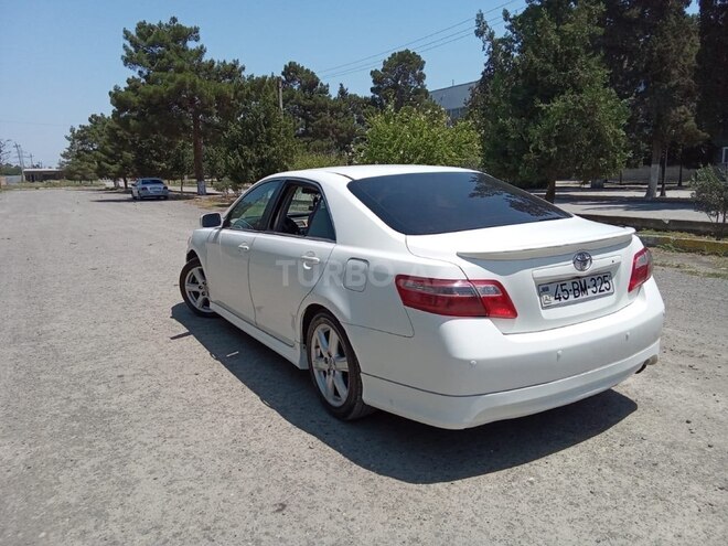Toyota Camry 2006, 451,421 km - 2.4 л - Salyan