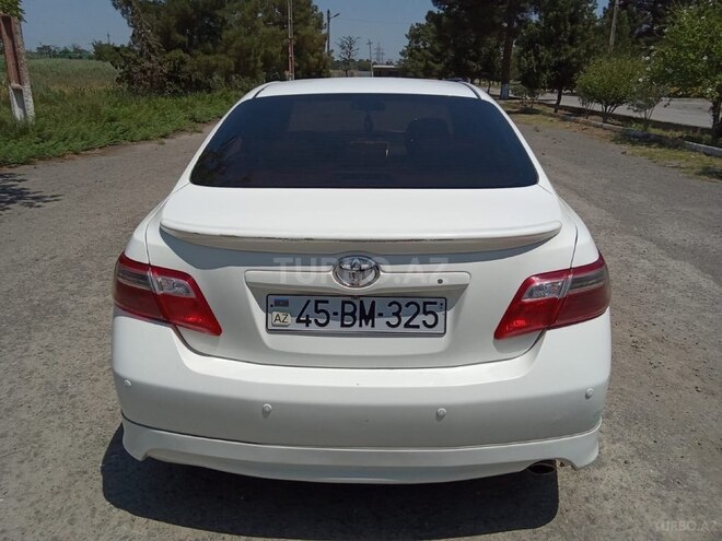 Toyota Camry 2006, 451,421 km - 2.4 л - Salyan