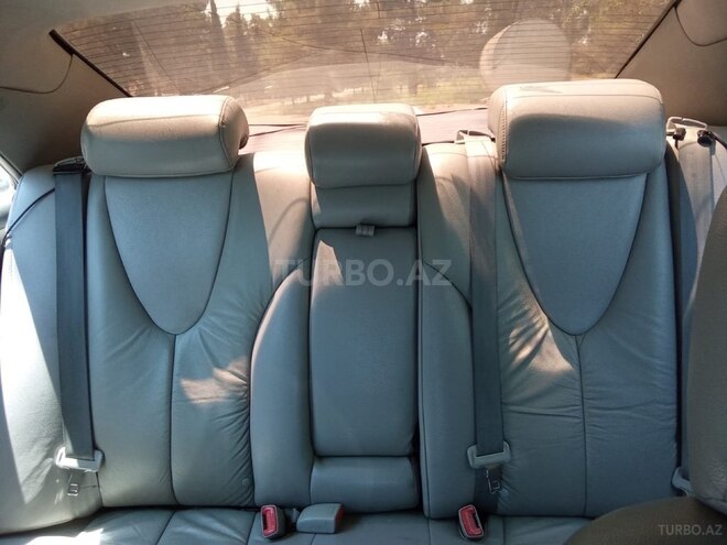 Toyota Camry 2006, 451,421 km - 2.4 л - Salyan