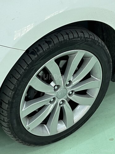 Kia Carens 2015, 232,200 km - 1.7 l - Bakı