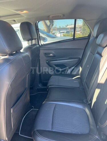 Chevrolet Trax-9