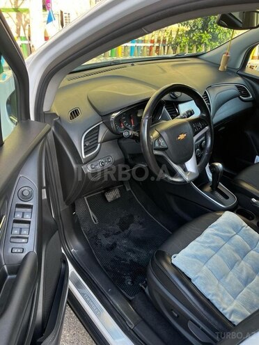 Chevrolet Trax-2