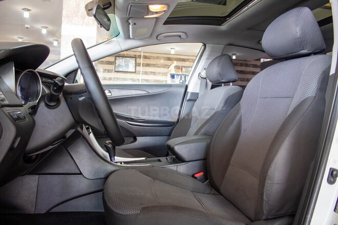 Hyundai Sonata 2013, 270,000 km - 2.0 l - Bakı