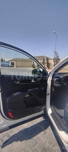 Kia Sorento-14