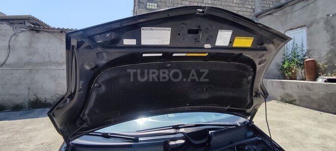 Toyota Prius-5
