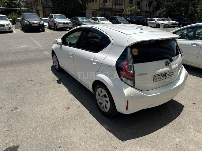 Toyota Aqua 2019, 93,000 km - 1.5 l - Bakı