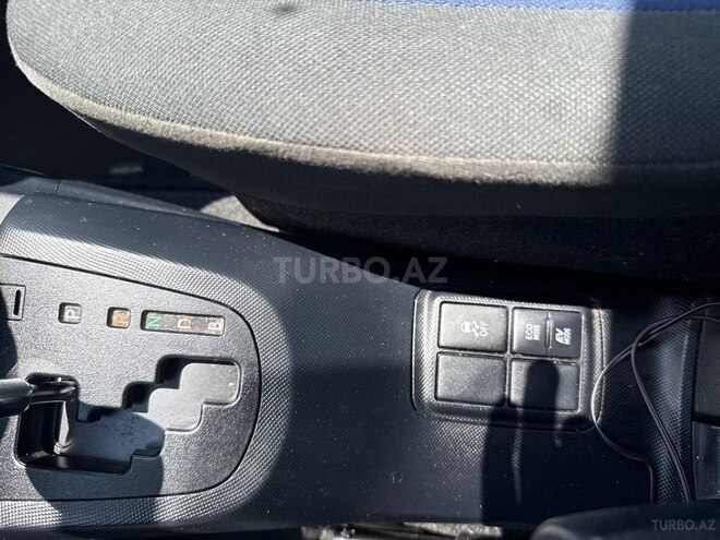 Toyota Aqua 2019, 93,000 km - 1.5 l - Bakı