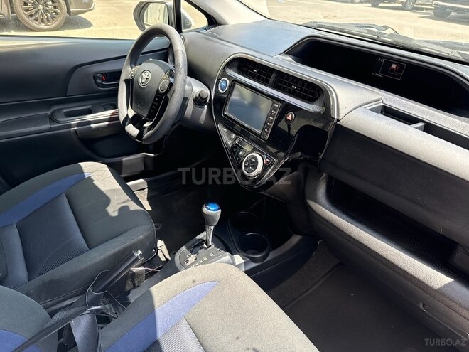 Toyota Aqua 2019, 93,000 km - 1.5 l - Bakı
