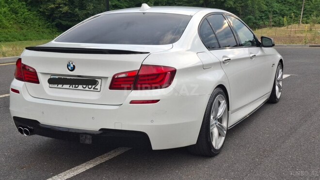 BMW 528-2