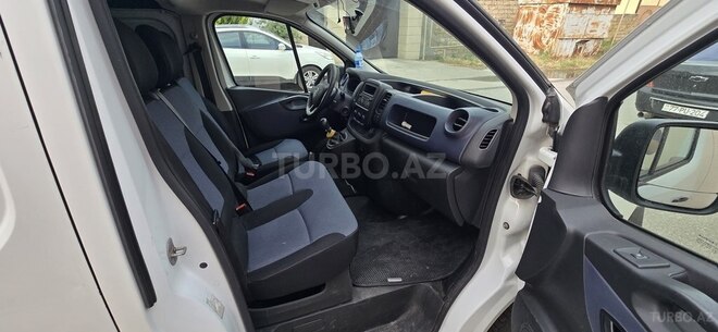 Opel Vivaro 2016, 278,824 km - 1.6 l - Bakı