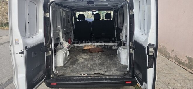 Opel Vivaro 2016, 278,824 km - 1.6 l - Bakı