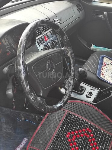 Mercedes C 220 d 1999, 448,000 km - 2.2 л - Bakı