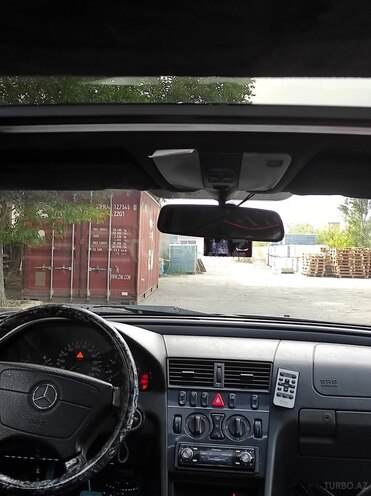 Mercedes C 220 d 1999, 448,000 km - 2.2 л - Bakı