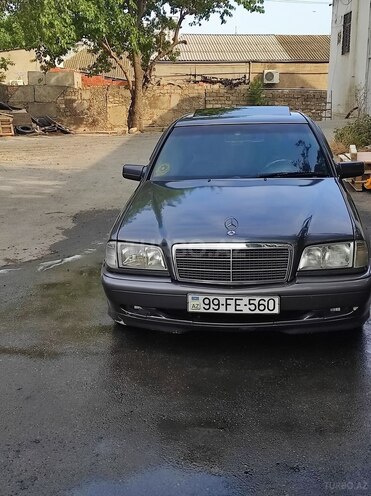 Mercedes C 220 d 1999, 448,000 km - 2.2 л - Bakı