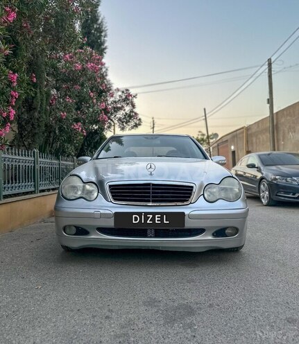 Mercedes C 220 d 2001, 250,000 km - 2.2 л - Bakı