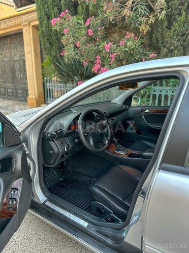 Mercedes C 220 d 2001, 250,000 km - 2.2 л - Bakı