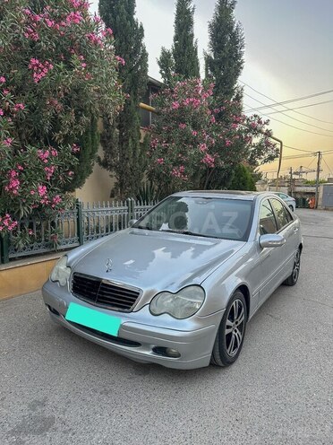 Mercedes C 220 d 2001, 250,000 km - 2.2 л - Bakı
