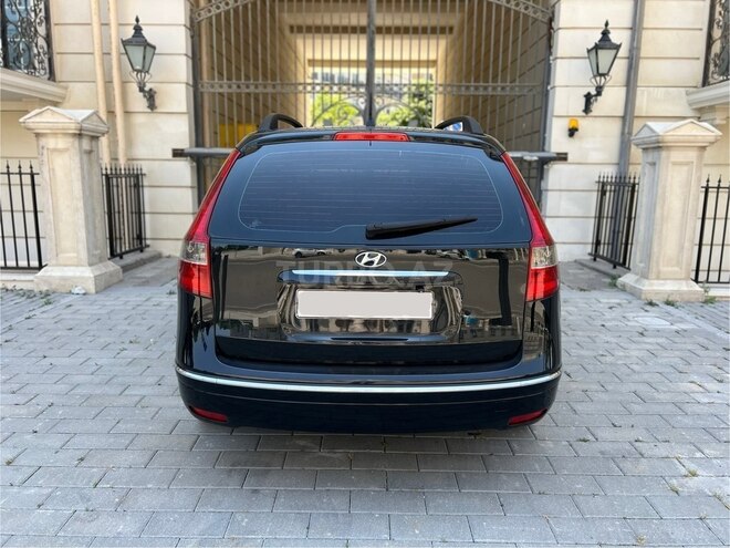 Hyundai i30 2009, 244,000 km - 1.6 l - Bakı